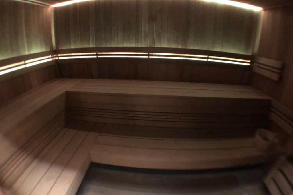 Chic Appart 6 Pers Dans Residence Luxueuse "La Cordee" Wellness Gym Piscine Ouvert Et Teletravail Chamonix Luaran gambar