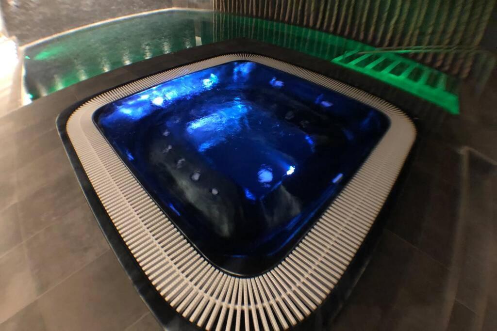 Chic Appart 6 Pers Dans Residence Luxueuse "La Cordee" Wellness Gym Piscine Ouvert Et Teletravail Chamonix Luaran gambar
